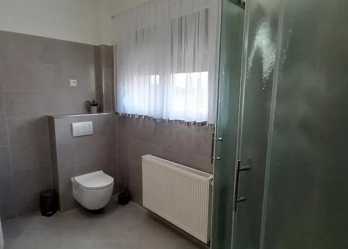 Roko With Sauna & View *