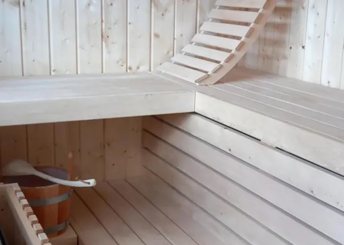 Roko With Sauna & View *