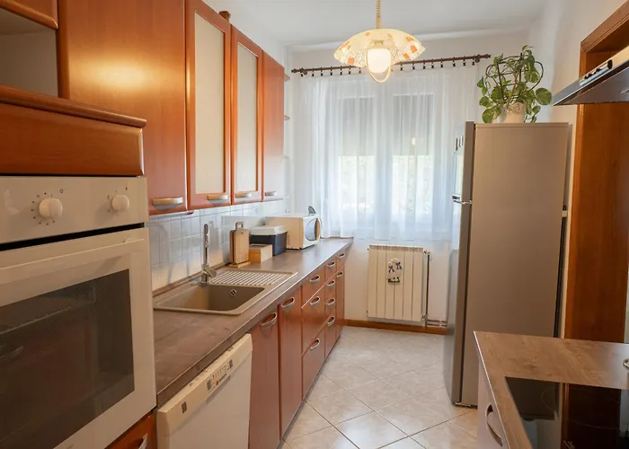 Roko With Sauna & View Apartmán *