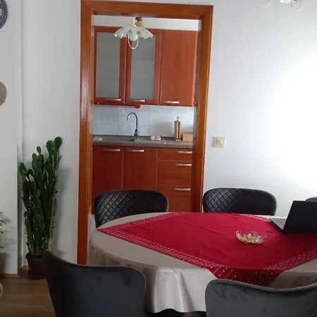 Apartman Roko With Sauna & View